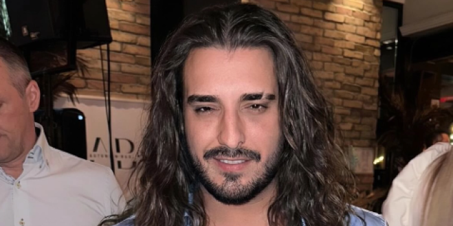 Darko Lazić šokirao promenom - Ošišao se na ćelavo, a sad... (FOTO)