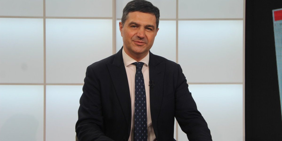 Lazarević: Pokret za narod i drzavu snažno podržava gradonačelnika Pavlovića