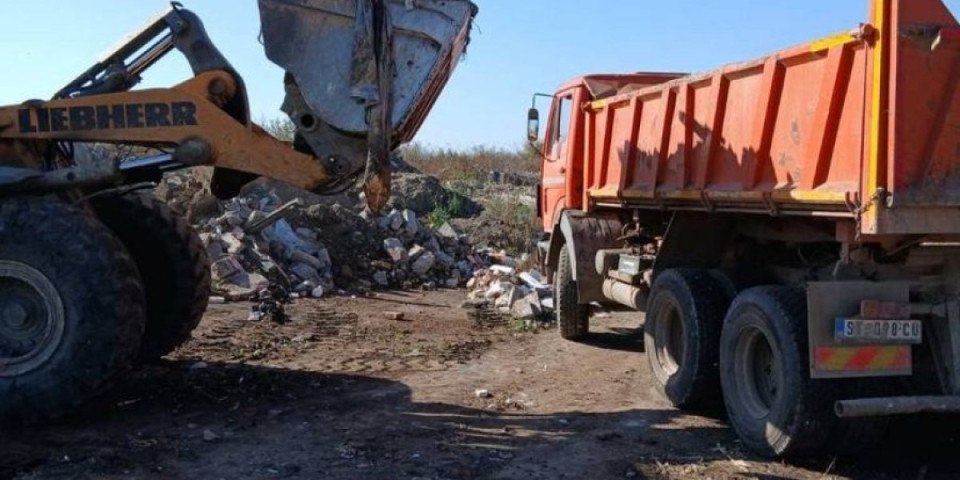 Reagovala i komunalna inspekcija: Nepravilno odlaganje kabastog otpada je kršenje...