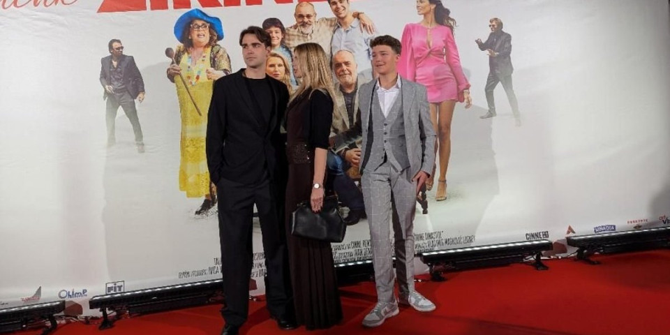 Premijera filma "Povratak Žikine dinastije" - Jedno ime pojavilo se na platnu, film je posvećen njoj (FOTO)