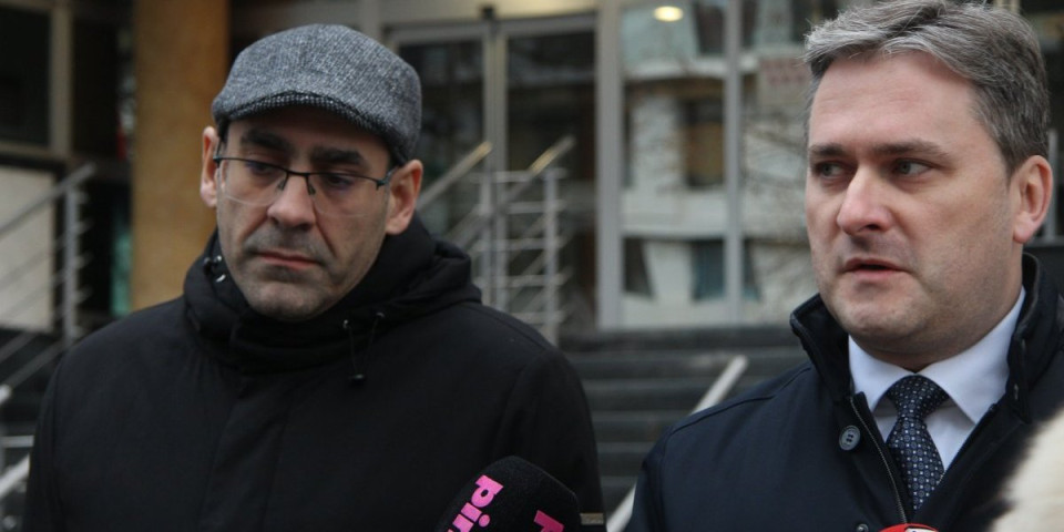 Selakoviću uručen poziv za saslušanje: Do Tužilaštva došao u pratnji advokata (VIDEO)