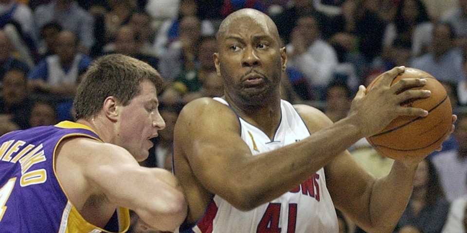 Preminuo čuveni NBA košarkaš, igrao sa Divcem i Miličićem