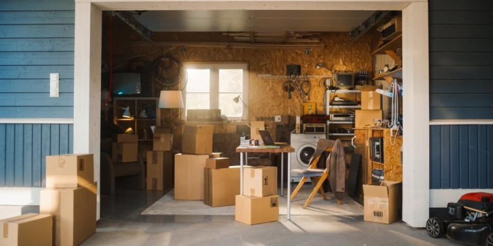 Šok snimak iz jedne garaže zapalio planetu: Prvo su se čuli čudni zvuci, a onda su zanemeli od prizora (VIDEO)