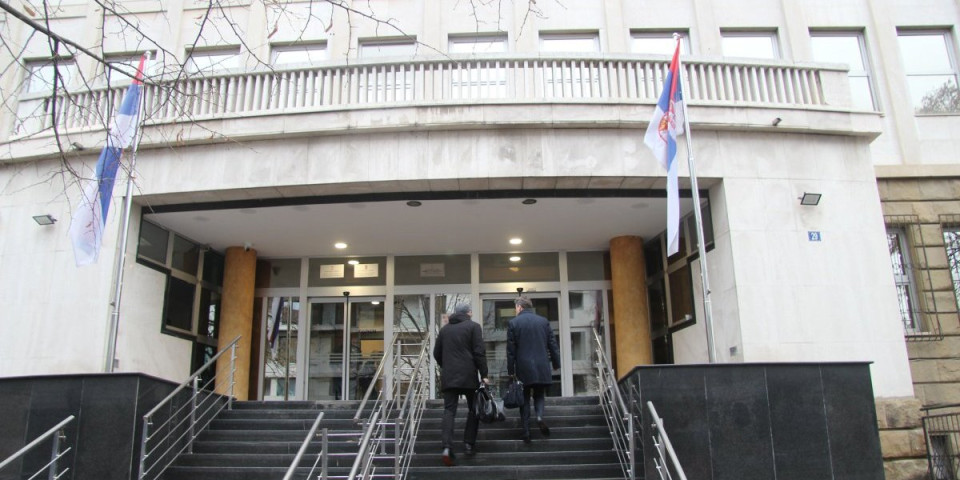 Požar u Specijalnom sudu lokalizovan za 4 minuta: Vatrogasci munjevito reagovali