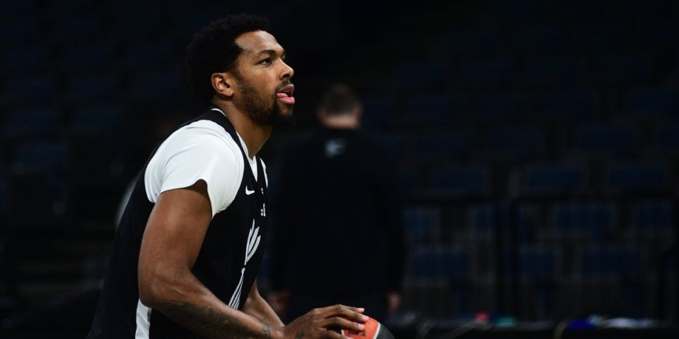 Sterling Braun ne promašuje pred Bajern: Biće jedna od najvažniji karika u buđenju Partizana (VIDEO)