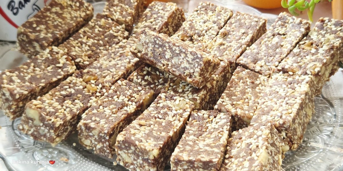 Čokoladne kocke sa susamom: Kraljevski desert koji upotpunjuje svaku slavsku trpezu (VIDEO)