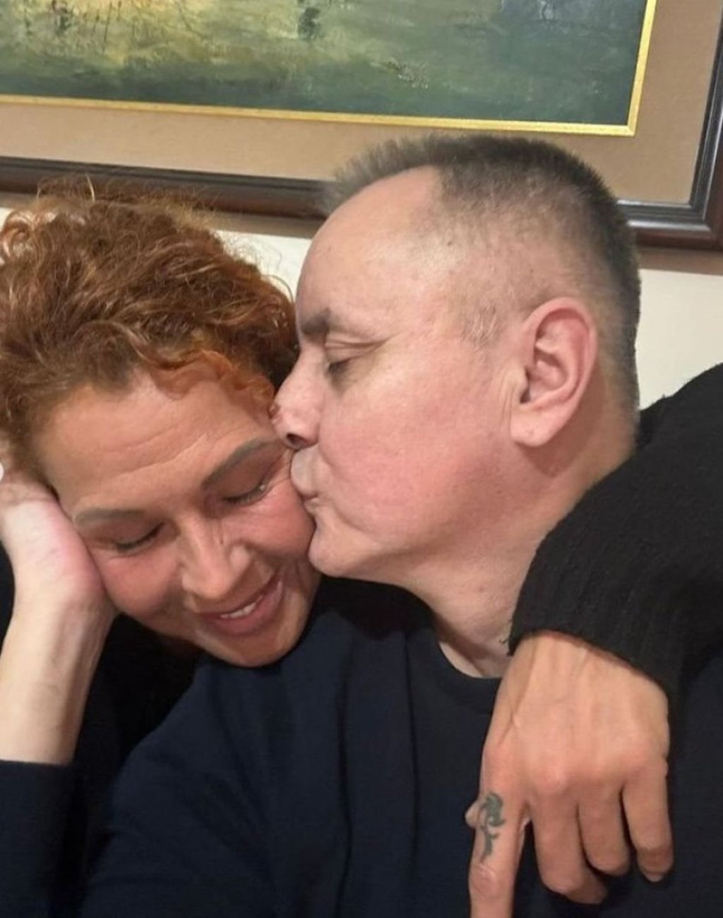 Voditelj u vezi sa majkom Mine Vrbaški - Upoznao je i sa roditeljima (FOTO)