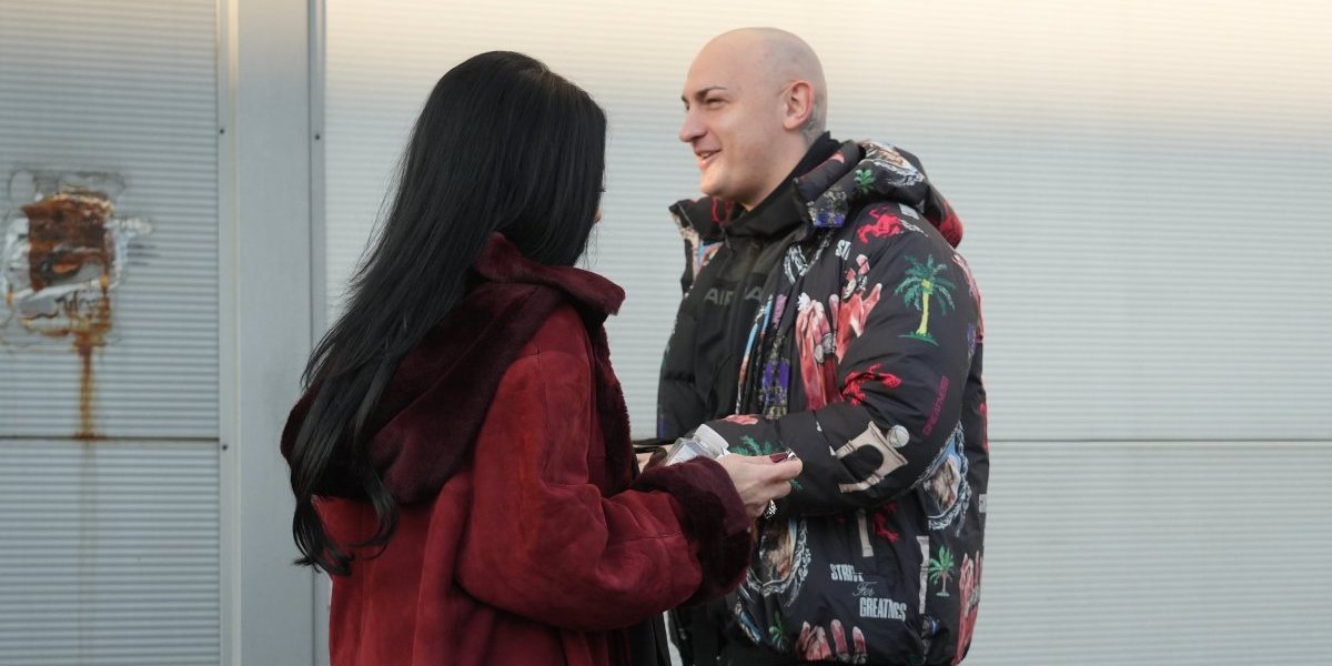 Desingerica prošao tik pored pevačice bez pozdrava, a onda je žestoko ponizio: "Jadno je"