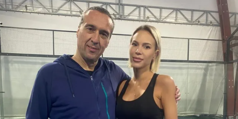 Mladen Mijatović se znoji sa vatrenom plavušom: "Lepa je kao san" (FOTO)