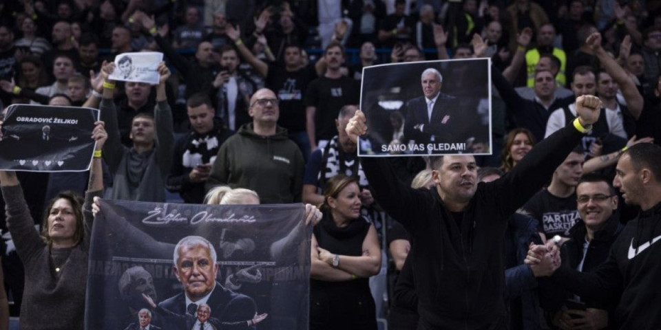 Željkova miljenica plakala kao kiša: Srceparajuća scena iz Arene (VIDEO)