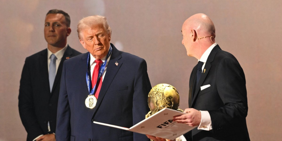 Tramp dobio nagradu za mir! Svetsko prvenstvo obeleženo neverovatnim momentom (FOTO)