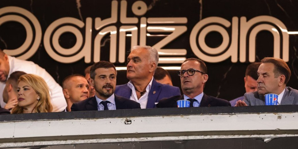 Totalno rasulo u Partizanu - Čak 6 igrača tražilo ispisnice: Na udaru sin slavnog fudbalera