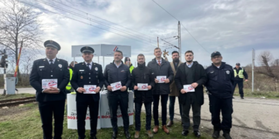 Pokrenuta kampanja "Dobro pazi - voz nailazi": Ovo je crna statistika nesreća na srpskim prugama (FOTO)