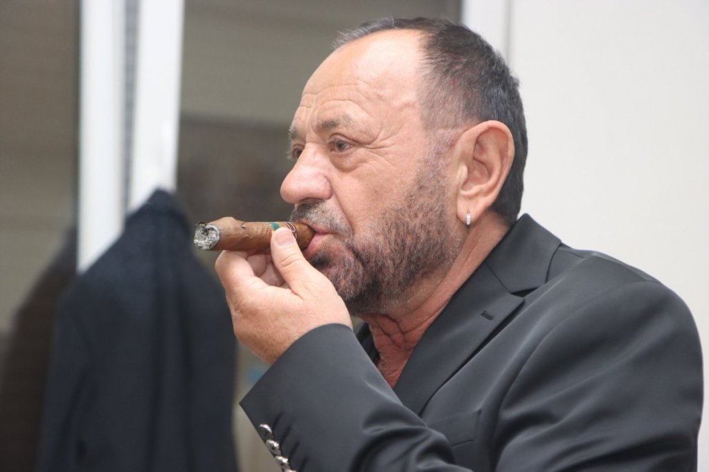 Maca Diskrecija sumnja da joj je Mile Kitić otac: "Želim da uradimo DNK test"