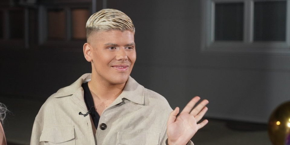 "Nakon operacije aorte postao je gej": Šokantna ispovest majke Uroša Stanića