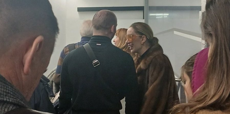 (PAPARACO) Sve vreme se ljube i dodiruju: Evo gde smo uhvatili Teu Tairović