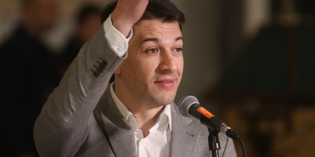 "Nema predaje Kosova i Metohije": Viktor Savić zagrmeo iz Beča