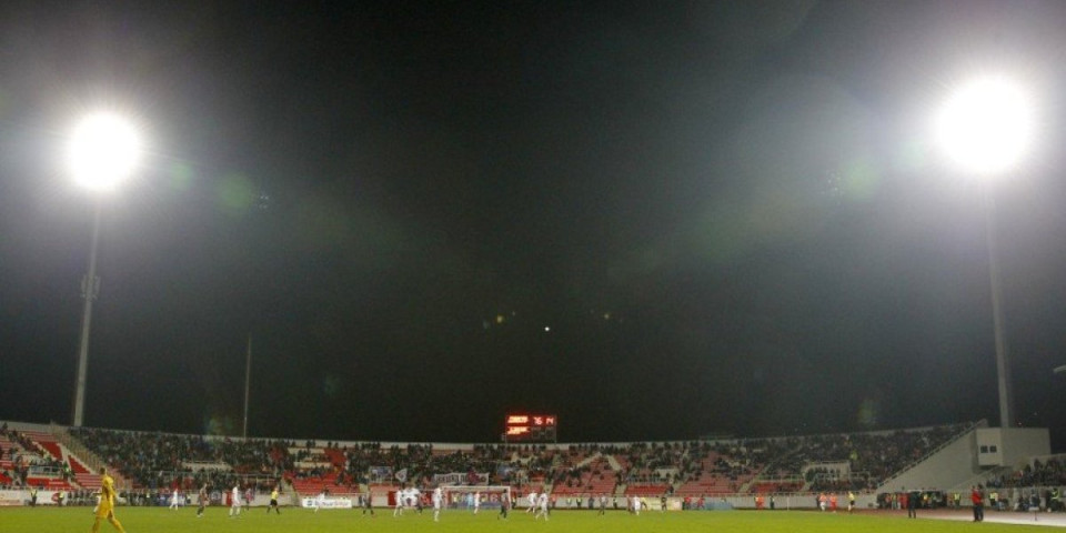 Ko je isključio struju?! Prekinut meč - "Čair" u mraku (VIDEO)