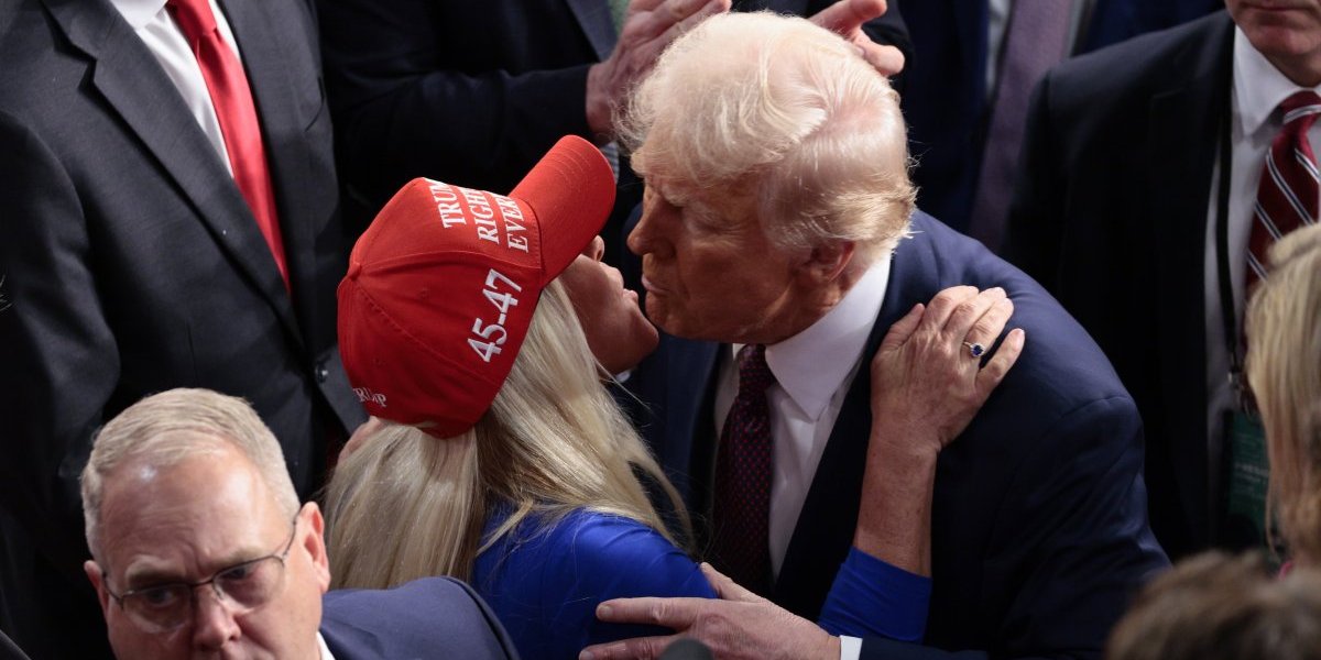 Haos među republikancima – Bivša saveznica opasno udarila na Trampa, iza kulisa potpuna histerija (VIDEO)