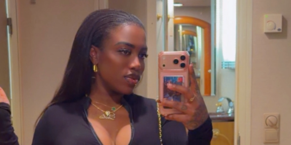 Amerikanka gola, muškarcima vilice padaju - Zbog njene zadnjice eksplodirale mreže (FOTO)