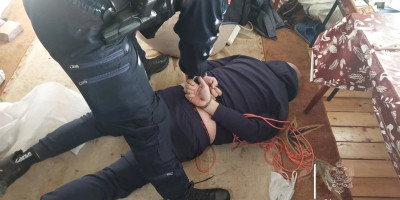 Tela je policija pronašla u iznajmljenom stanu u Nikšiću sa vidnim povredama izazvanim hladnim oružjem.