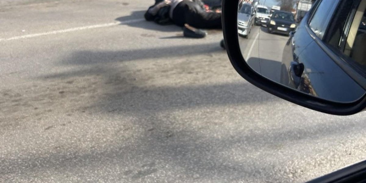 Žena leži nepomično, od udara joj spala cipela: Teretnjak pregazio ženu u Nišu - vozač pobegao sa lica mesta (FOTO)