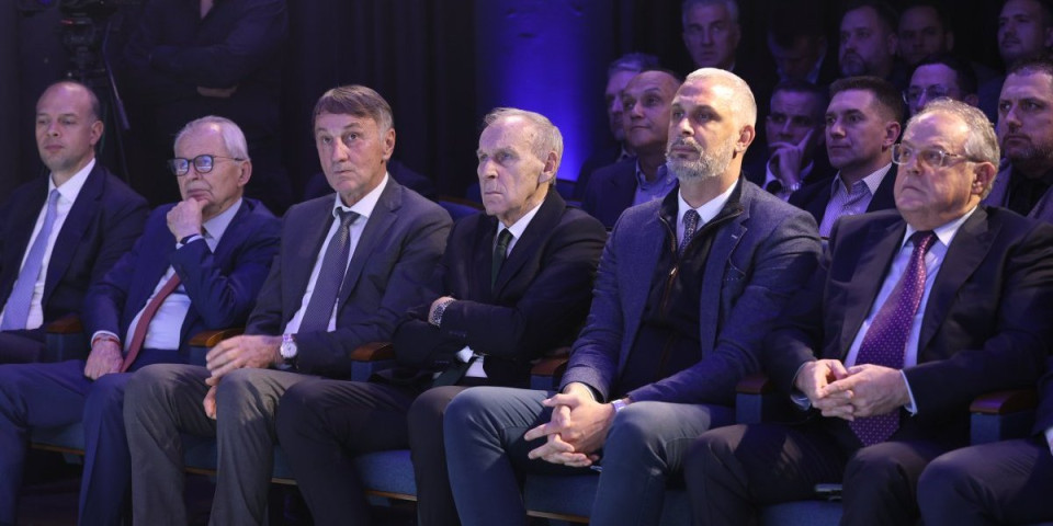 Sam vrh srpskog sporta na svečanosti "MVP Mozzart sport"