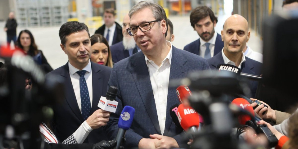 Nema stajanja: Ovo je detaljan plan predsednika Vučića za petak - od obilaska fabrika do razgovora sa građanima