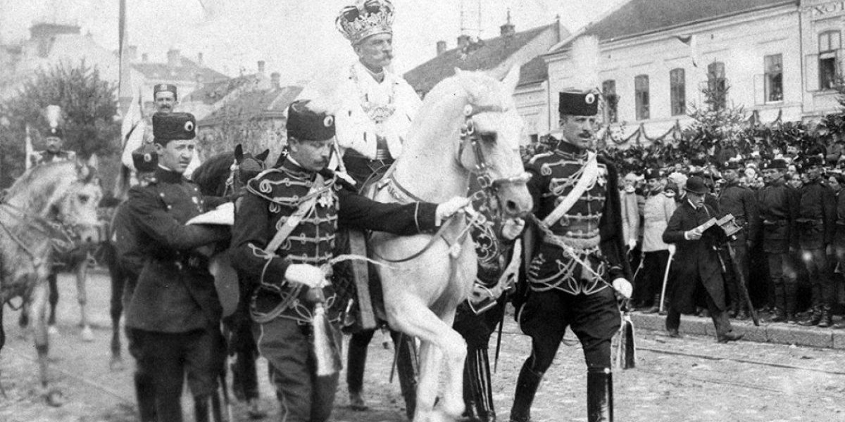 Bogatstvo Srbije! Krunidbene insignije kralja Petra kulturno dobro od izuzetnog značaja