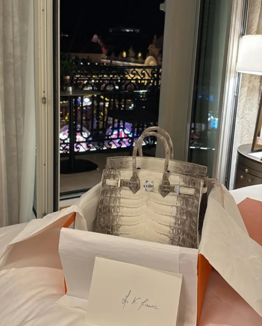 Ćerka Željka Mitrovića dobila luksuzni poklon - Model kakav retko ko ima, a cena vrtoglava