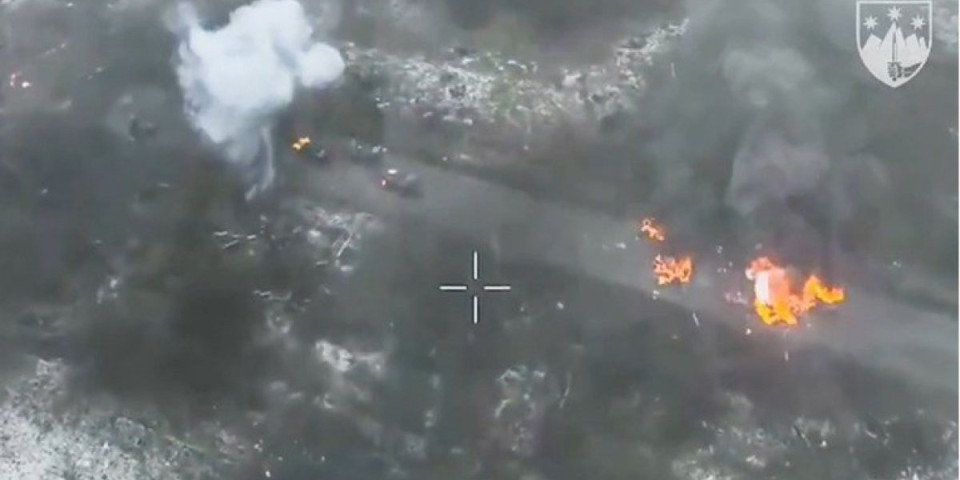 (VIDEO) Strava i užas: Cela ruska kolona zbrisana sa lica zemlje - pokušali su proboj, završio se katastrofalno