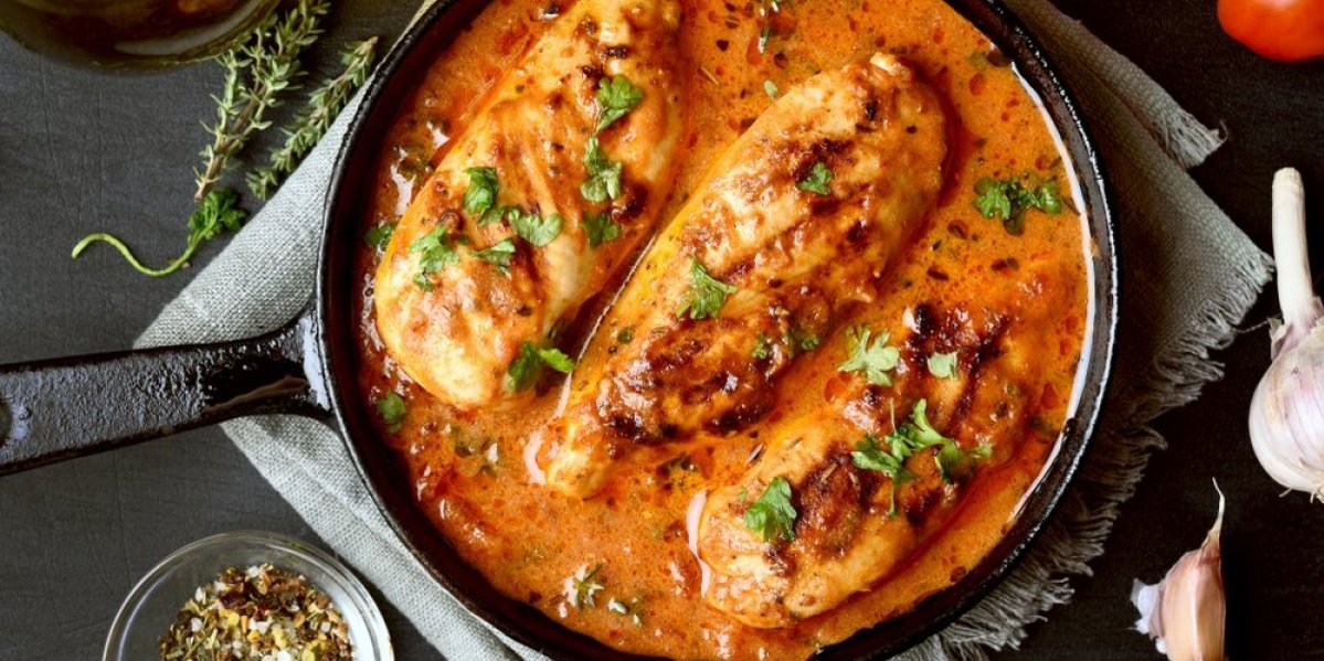 "Oženi me" piletina: Recept koji je spojio više parova od matičara - ukus obara sa nogu