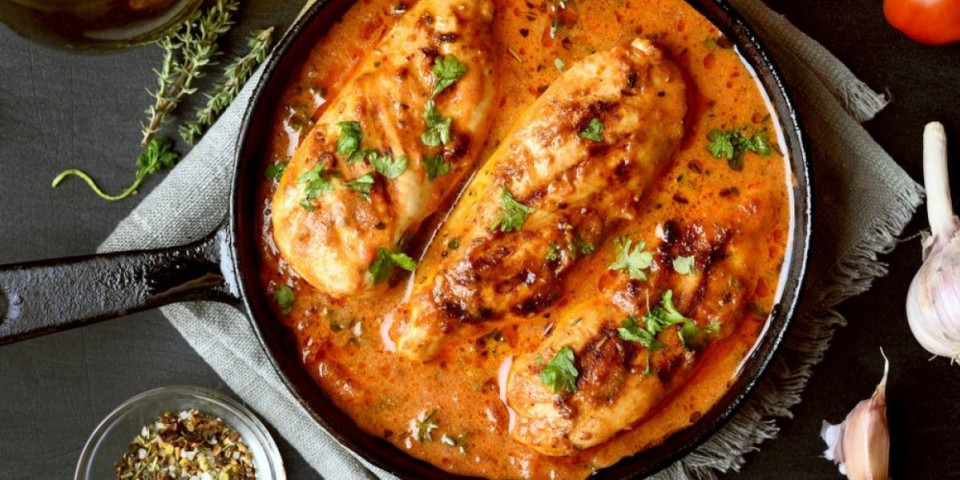 "Oženi me" piletina: Recept koji je spojio više parova od matičara - ukus obara sa nogu