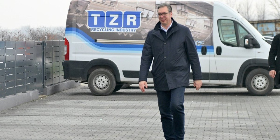 Vučić otkrio da li koristi rotaciju: Da li ste vi ozbiljni ljudi?