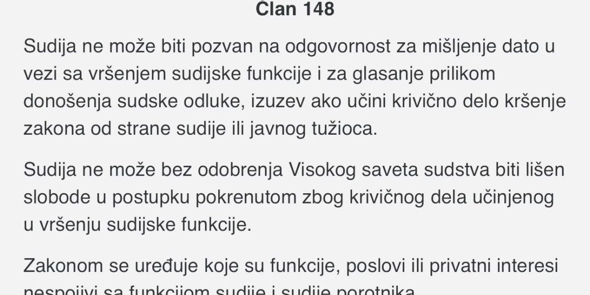 Član Ustava