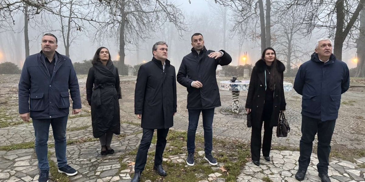 Ministar kulture Nikola Selaković boravio je u radnoj poseti Aranđelovcu.