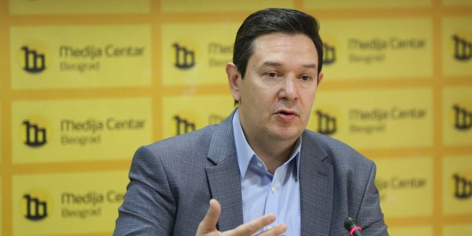 (VIDEO) Šok priznanje Nemanje Šarovića: Vučić nas gazi 3:0!