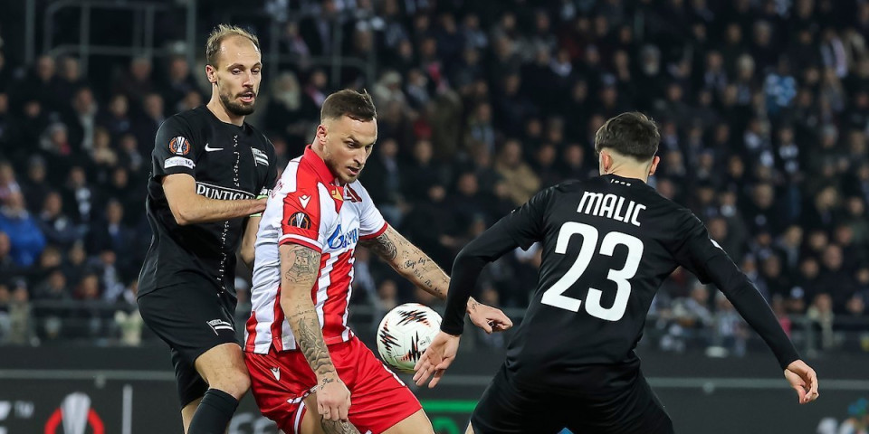 Auu, kakav potez - Povređeni Arnautović ponizio Bosanca i Hrvata (VIDEO)