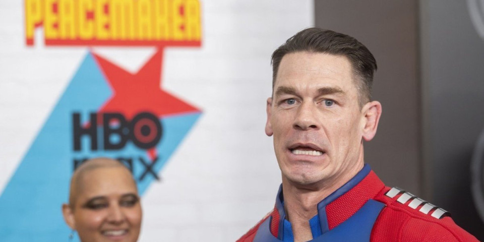 Šok i tužan kraj - Dvorana eksplodirala, legenda otišla u penziju (VIDEO)