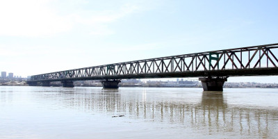 Mnogi ne znaju da je pravo ime Pančevačkog mosta zapravo Most Crvene Armije, kako ga je nazvao Josip Broz Tito 1946. godine, kakav naziv ovaj most nosi i dan danas.