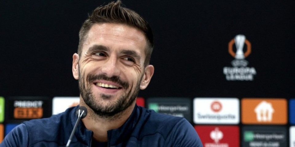 Vojvodina zove Dušana Tadića da se vrati? Jednim gestom su sve rekli (FOTO)