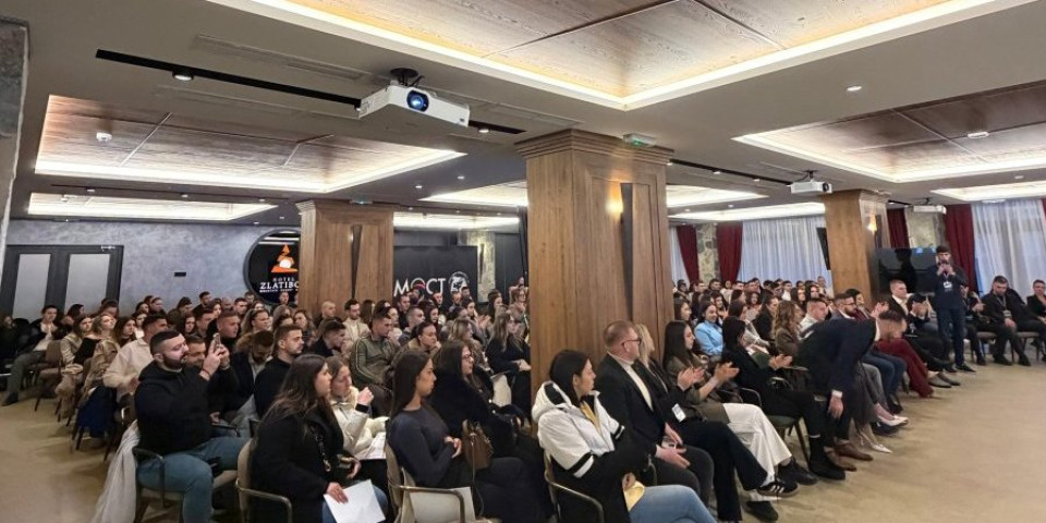 Održana MOST konferencija: Okupili se studenti iz Novog Sada, Beograda, Banja Luke i Bijeljine (FOTO/VIDEO)