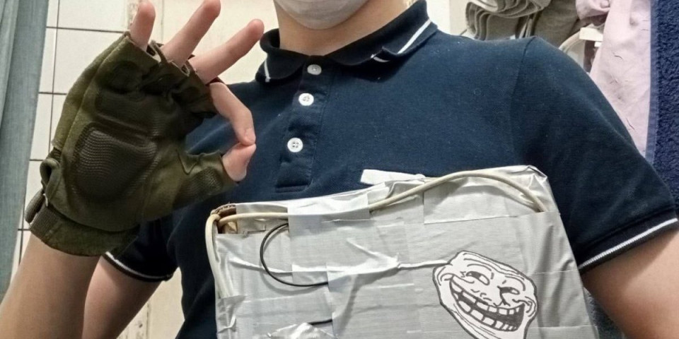 Dečak ubica iz Rusije pristalica neonacista: Natpis na majici ledi krv u žilama, poznata nacionalnost ubijenog deteta (FOTO/VIDEO)