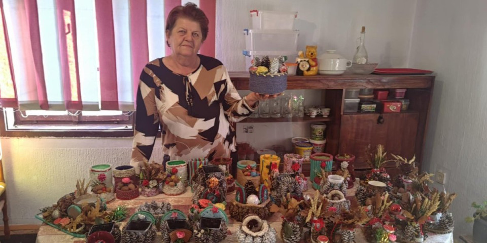 Tek sa Dobricom Božić je pravi: Njeni venčići iz šume i livade nose u sebi duh praznika