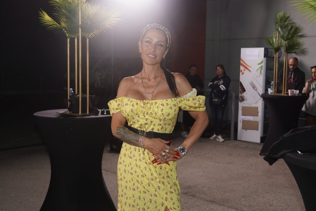 "Ko je zvao ovog smrada u Novi Sad?!" Estrada se digla na noge zbog Tonija Cetinskog