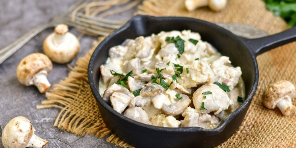 Posna salata gotova za 15 minuta: Kremasta i pikantna - slavsko predjelo koje osvaja ukusom