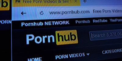 Opasno: Srbi, ako ste gledali ove filmove za odrasle, sve o vama će se naći na internetu