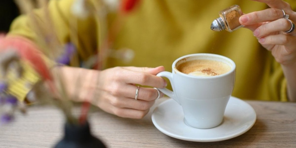 Začini koji tope salo u trenu: Dodajte ih u kafu i kilogrami sami padaju