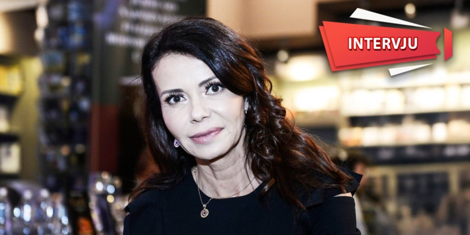 "Za smeh i po koju suzu": Jelena Bačić Alimpić ekskluzivno o snimanju nove serije po njenoj trilogiji "Kazna za greh" (FOTO)