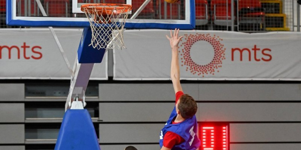 5G MTS KARAVAN: Danas u Obrenovcu, a potom u Kikindi i Lučanima